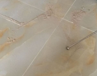 宜昌市瓷砖空鼓维修公司分享粘合剂选择不当在瓷砖铺贴过程中可能导致以下问题